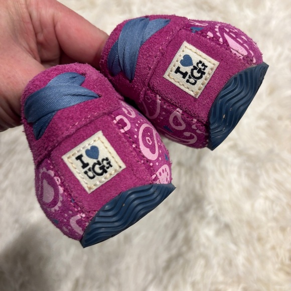 Ugg Australia Amila Moccasins Pink Leather Loafer Shoes Slippers Womens Size 6 - Picture 3 of 9